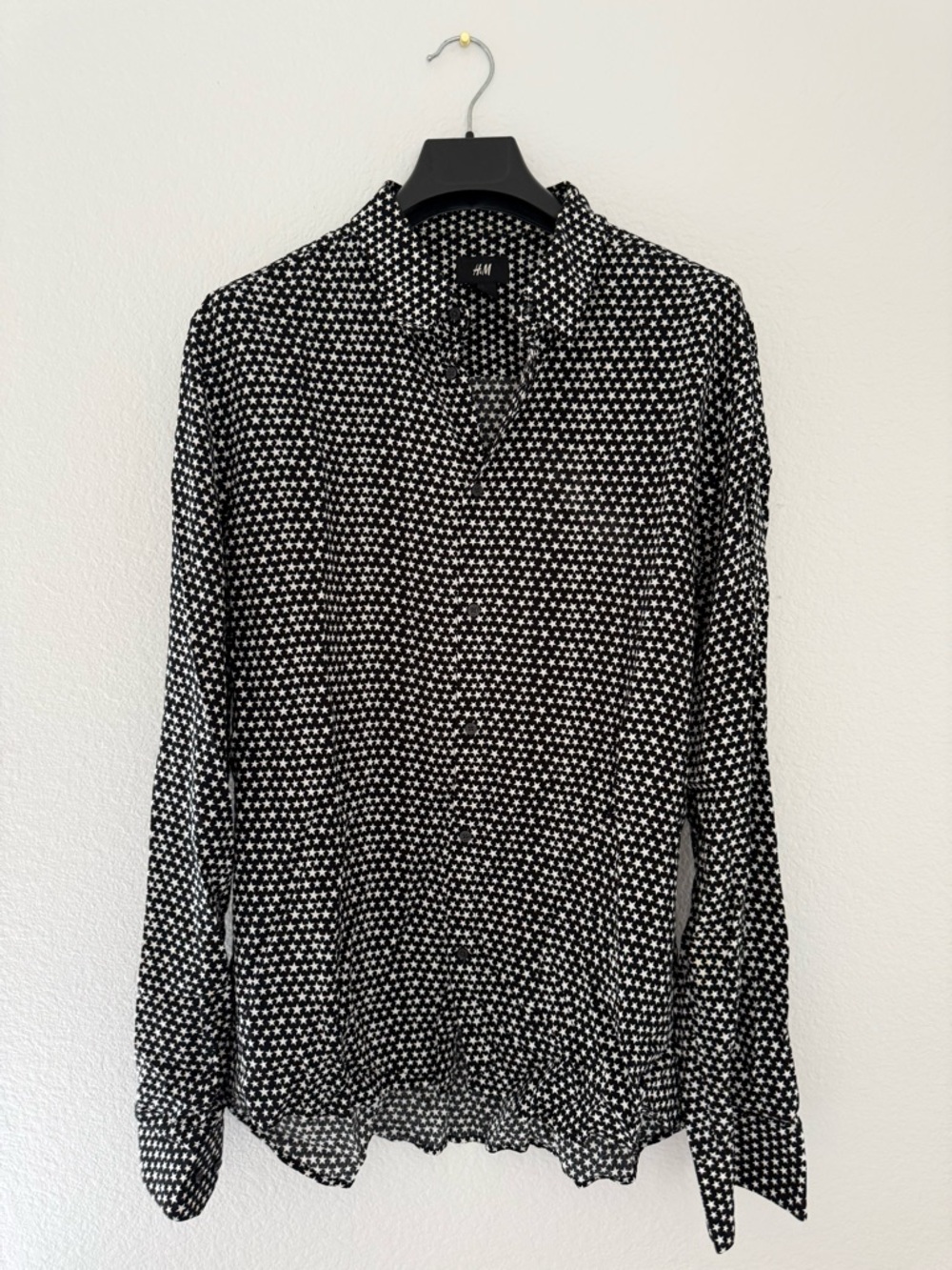 H&M Black and White Star Print Shirt
